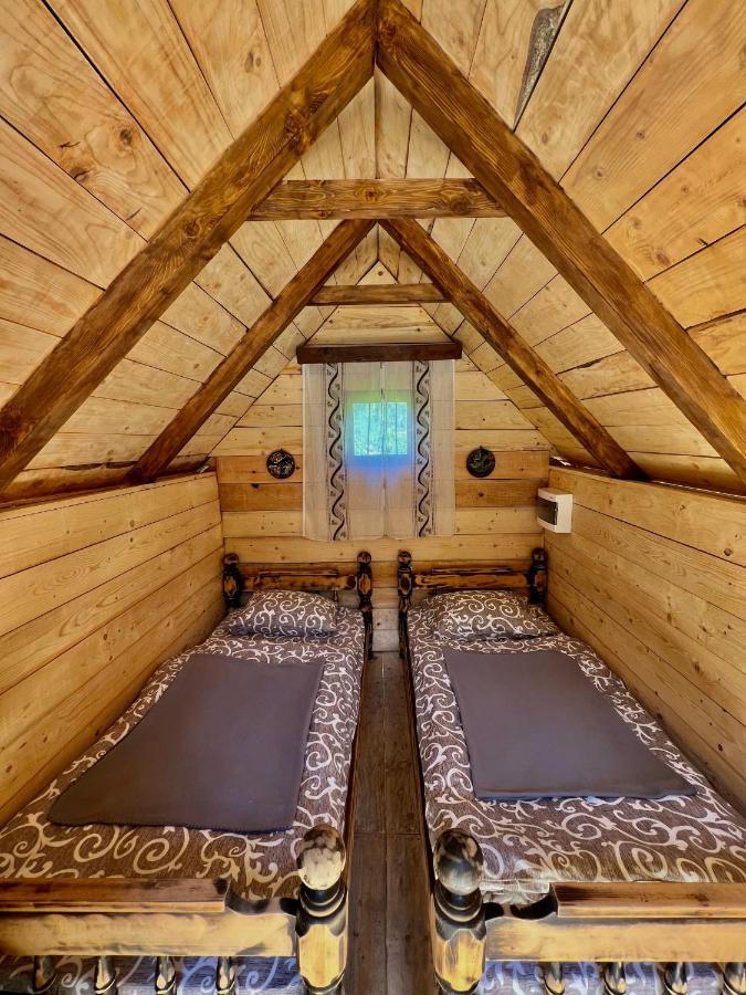 Vikendica,Bungalovi Lipska Pecina Цетинє Екстер'єр фото